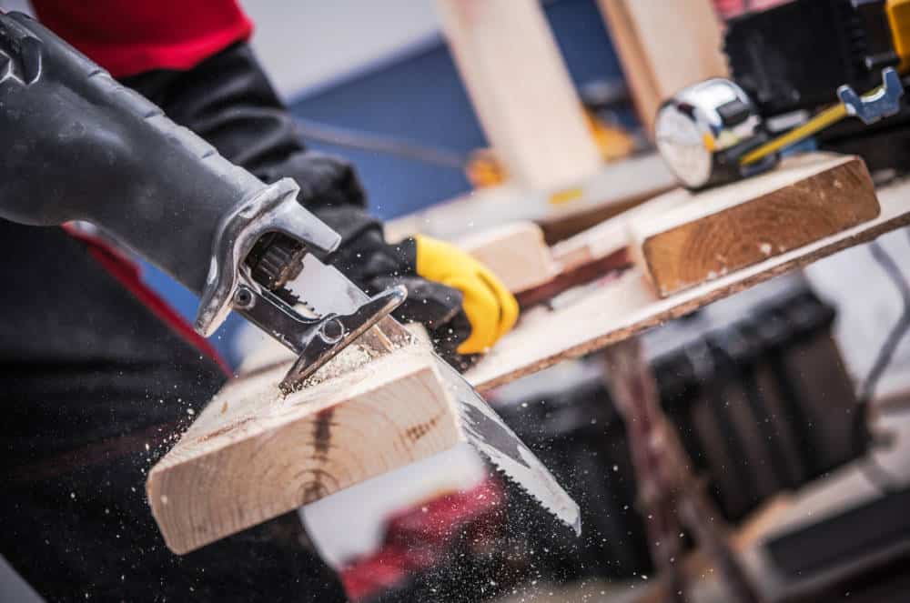 reciprocating saw vs jigsaw